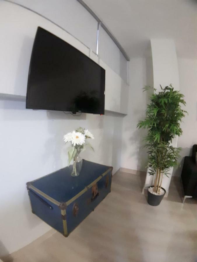 Nuevos Departamentos Centro Historico A 200 Mts Del Malecon Apartment Ла Пас Екстериор снимка