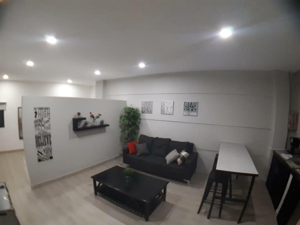 Nuevos Departamentos Centro Historico A 200 Mts Del Malecon Apartment Ла Пас Екстериор снимка