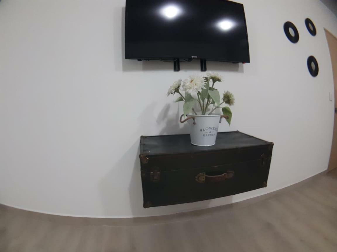Nuevos Departamentos Centro Historico A 200 Mts Del Malecon Apartment Ла Пас Екстериор снимка