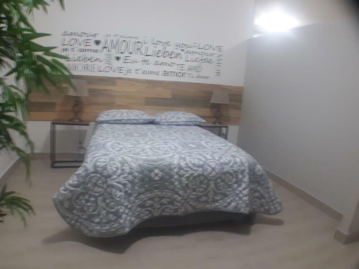 Nuevos Departamentos Centro Historico A 200 Mts Del Malecon Apartment Ла Пас Екстериор снимка