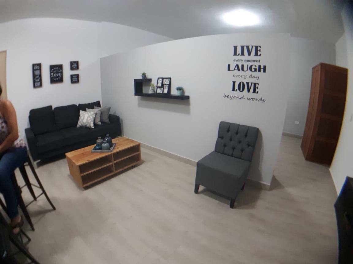 Nuevos Departamentos Centro Historico A 200 Mts Del Malecon Apartment Ла Пас Екстериор снимка