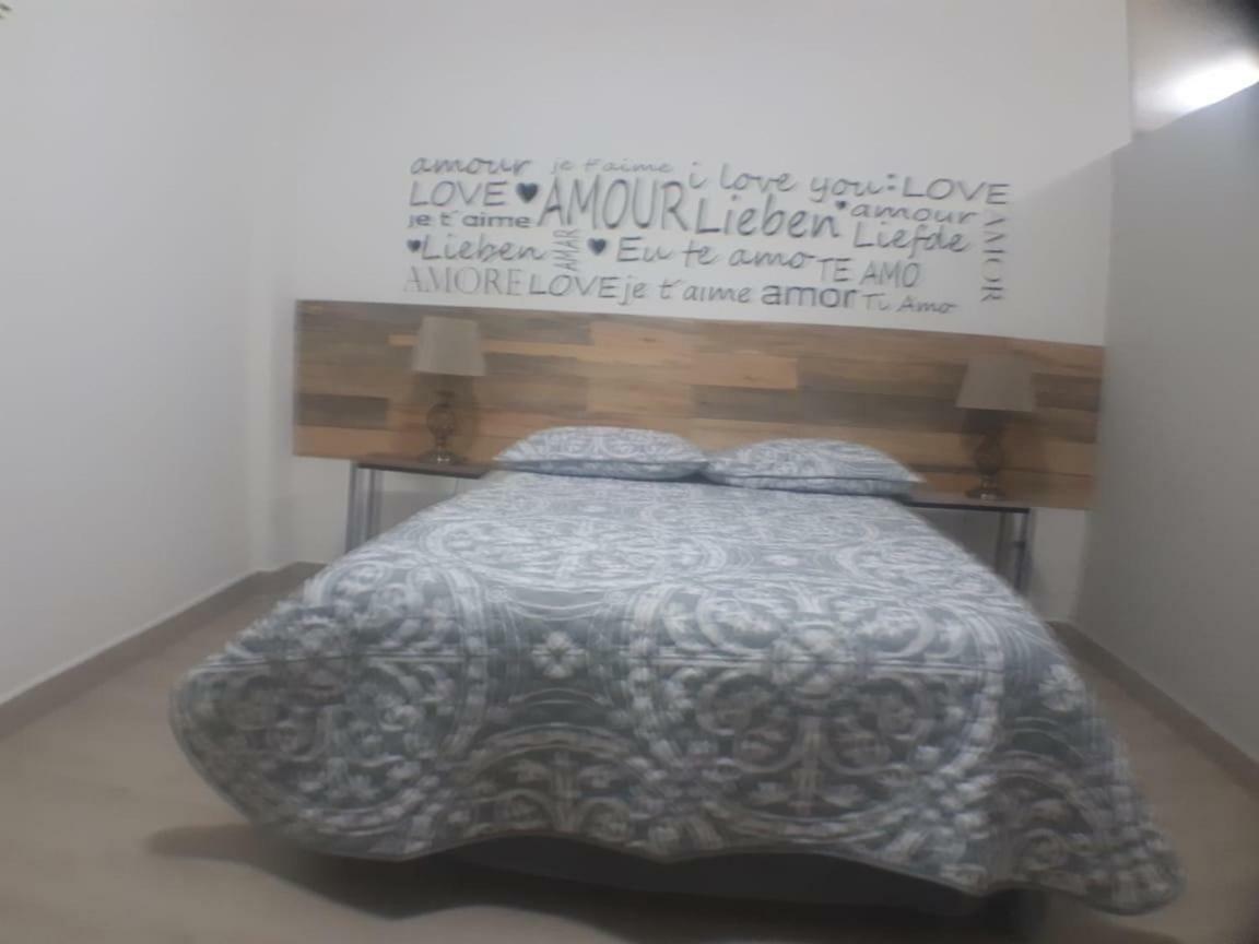 Nuevos Departamentos Centro Historico A 200 Mts Del Malecon Apartment Ла Пас Екстериор снимка